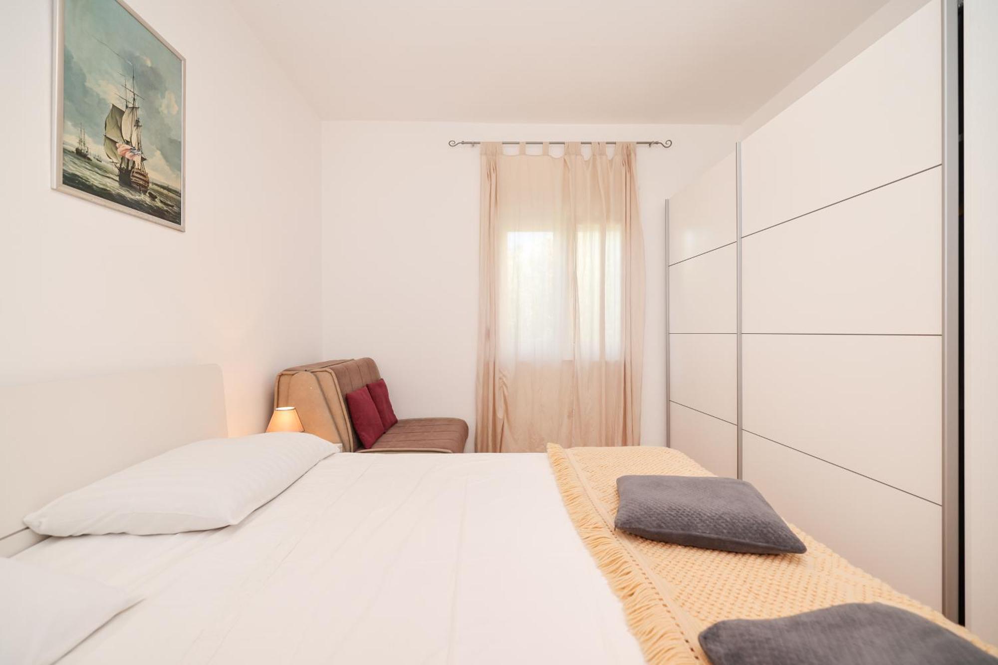 Apartment Pantalon, Big Terrace And Free Parking Zadar Buitenkant foto
