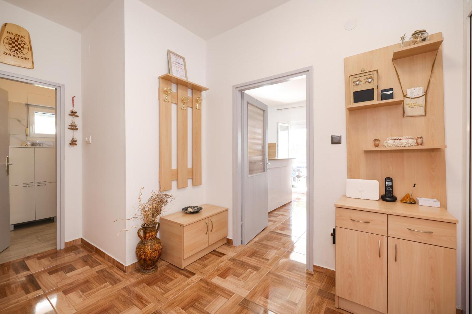 Apartment Pantalon, Big Terrace And Free Parking Zadar Buitenkant foto